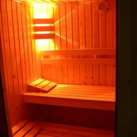 Quarto em Acomodações Particulares Z Gwarantowanym Widokiem Na Góry Aleksander Panorama